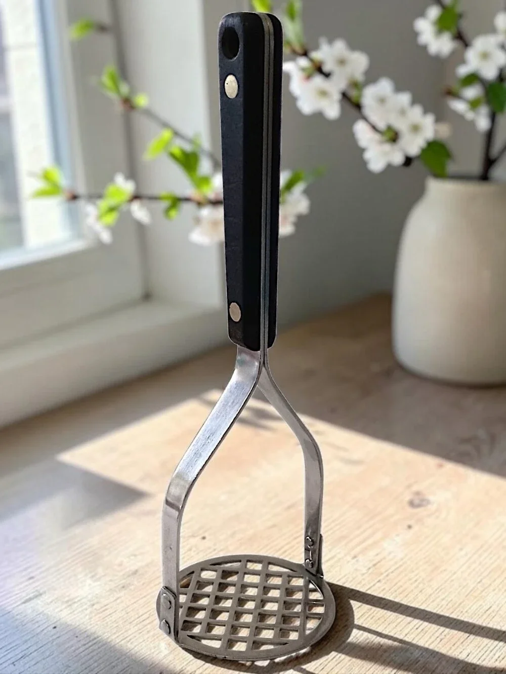 Vintage Flint Arrow Potato Masher Stainless Steel Black Handle USA Kitchen Tool